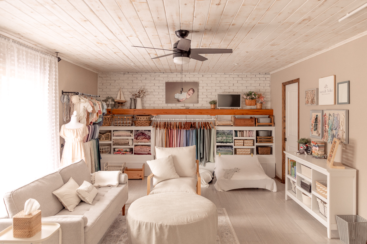 Rockford, IL newborn photography studio